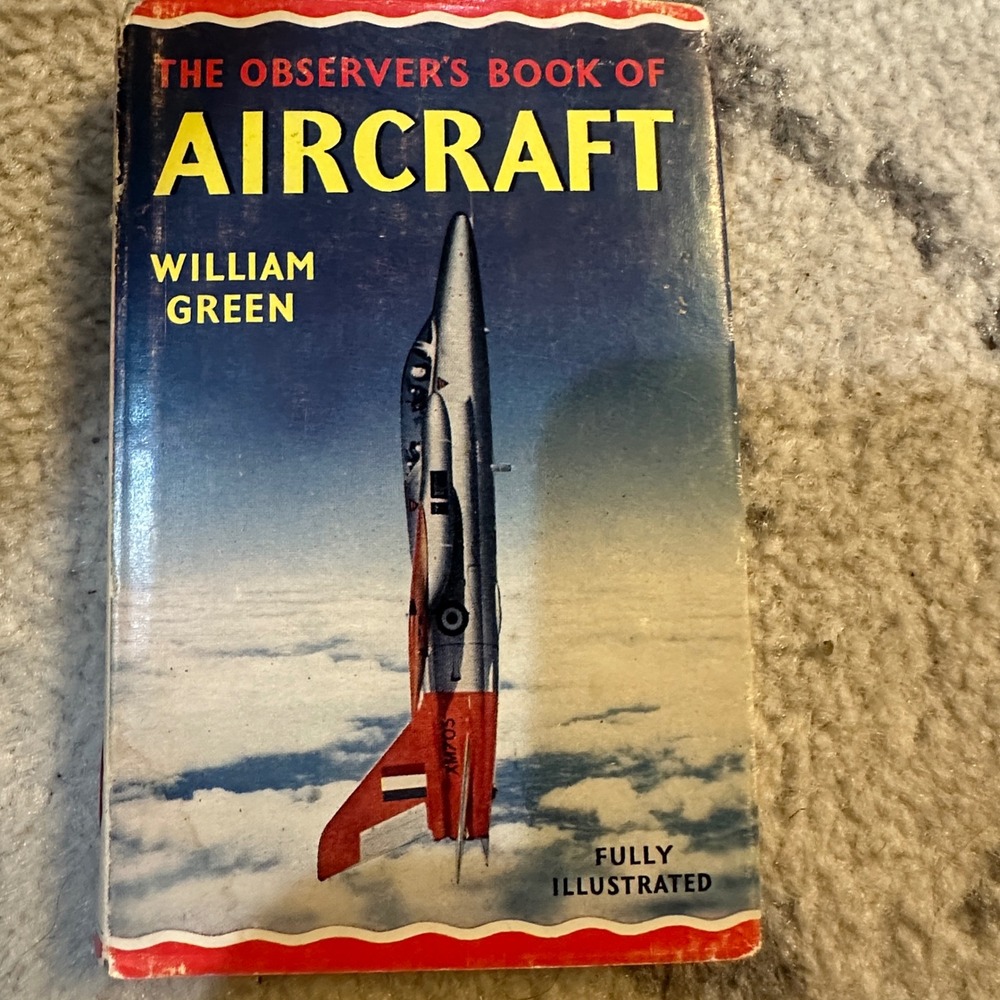 Frederick Warne Observer's Book of Aircraft 1962 11th Ed Green Hardcover DJ